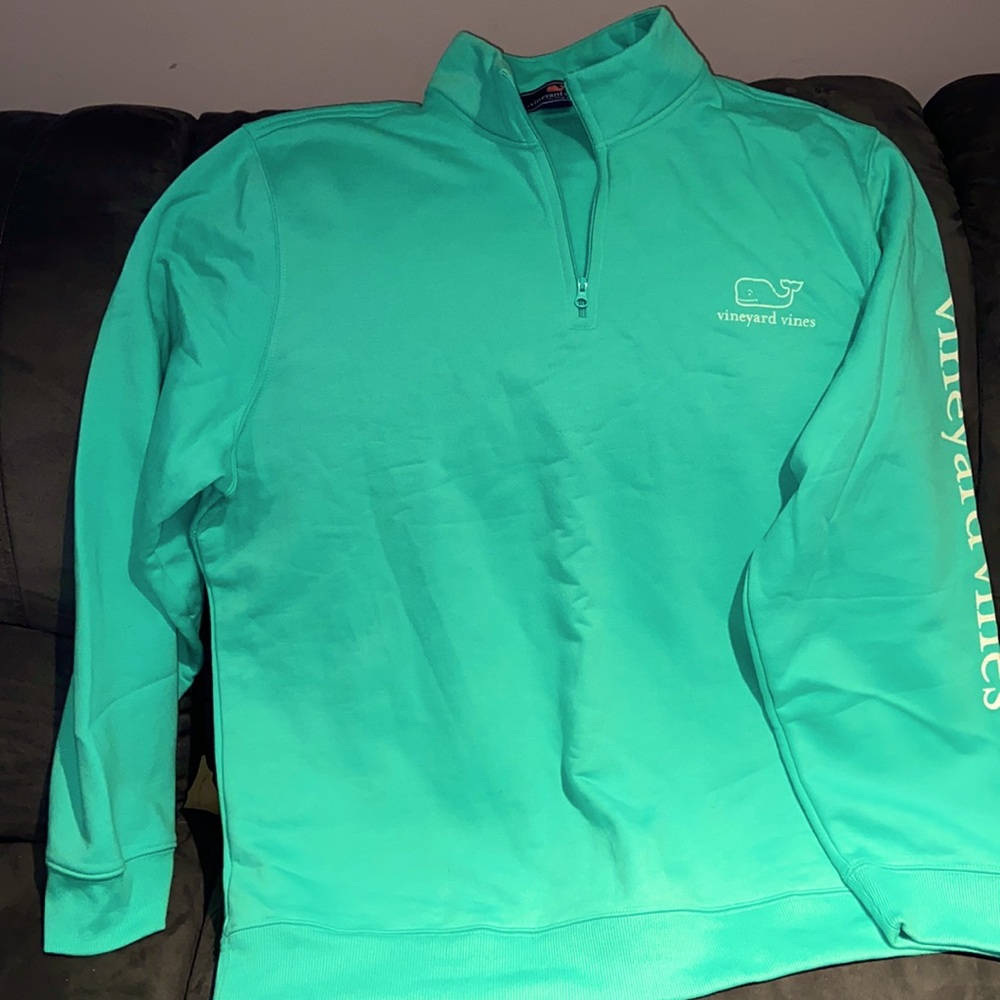 NWOT Vineyard Vines mint green sweatshirt Sz XL Unisex Men or Women